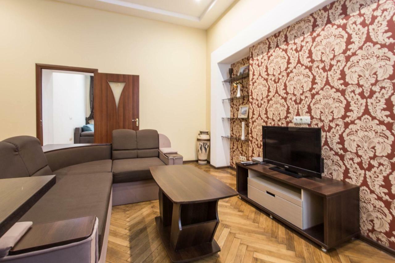 Odessa 3bedroom Deribas apartment Bagian luar foto